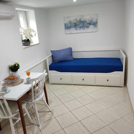 Apartament Stone House Lovric Kaštela Zewnętrze zdjęcie