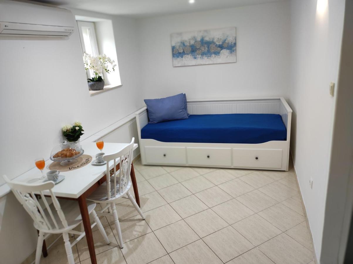 Apartament Stone House Lovric Kaštela Zewnętrze zdjęcie