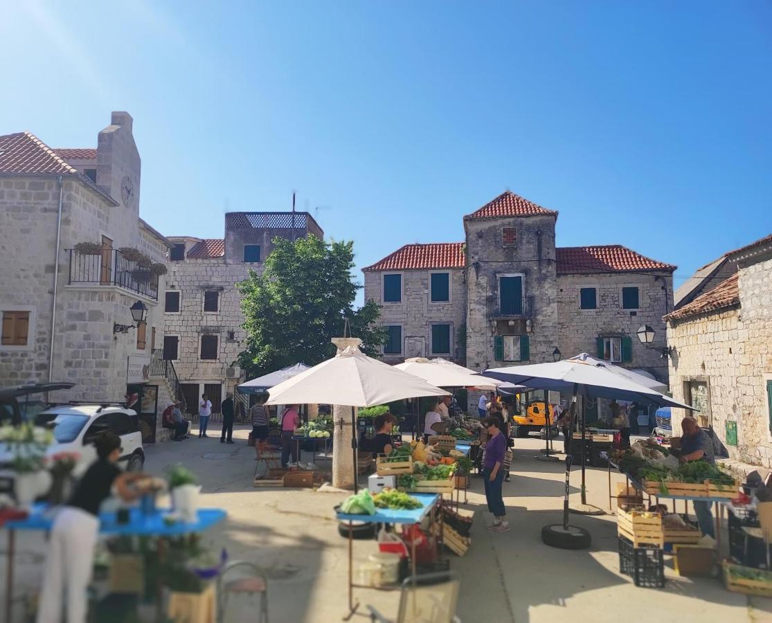 Apartament Stone House Lovric Kaštela Zewnętrze zdjęcie
